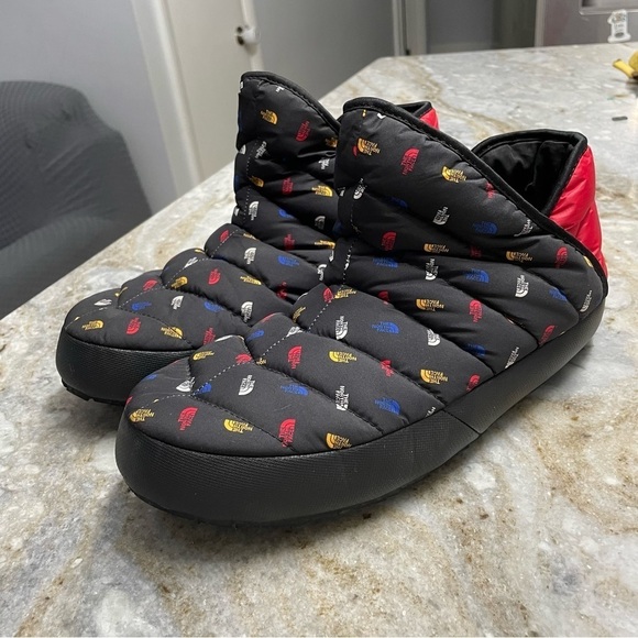 The North Face NWT Thermoball Traction Bootie All Over Print Logo Mens 10